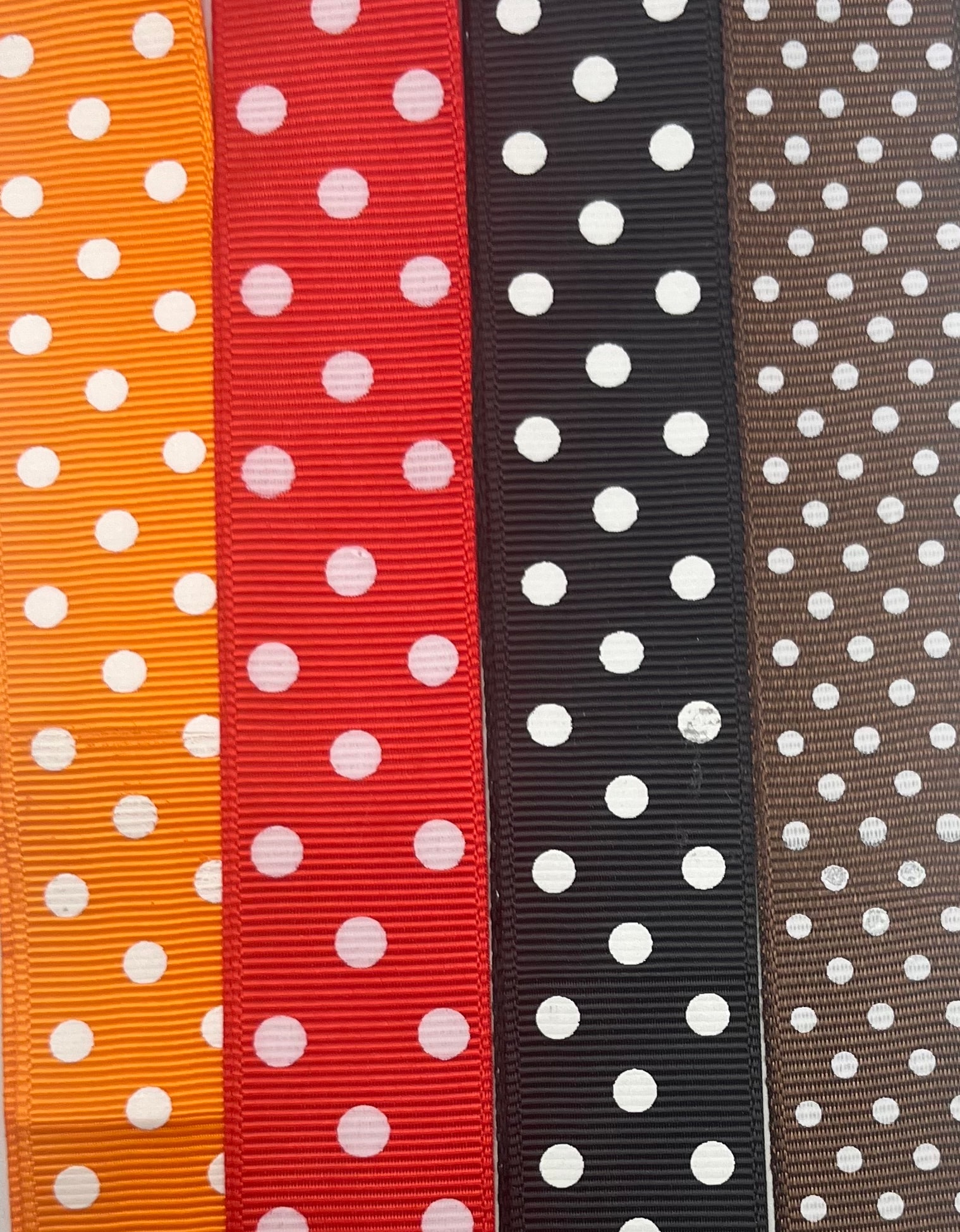 Colorful polka dot snap-on ribbon extensions
